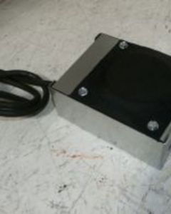 SWITCH PRESS ROOSTER SCALE